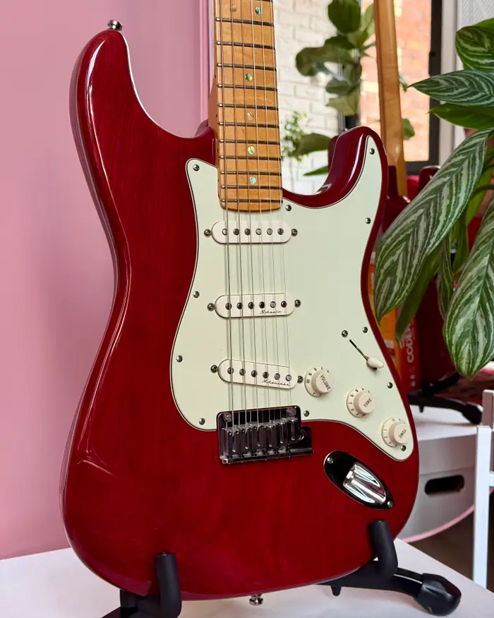 Fender American Deluxe Stratocaster