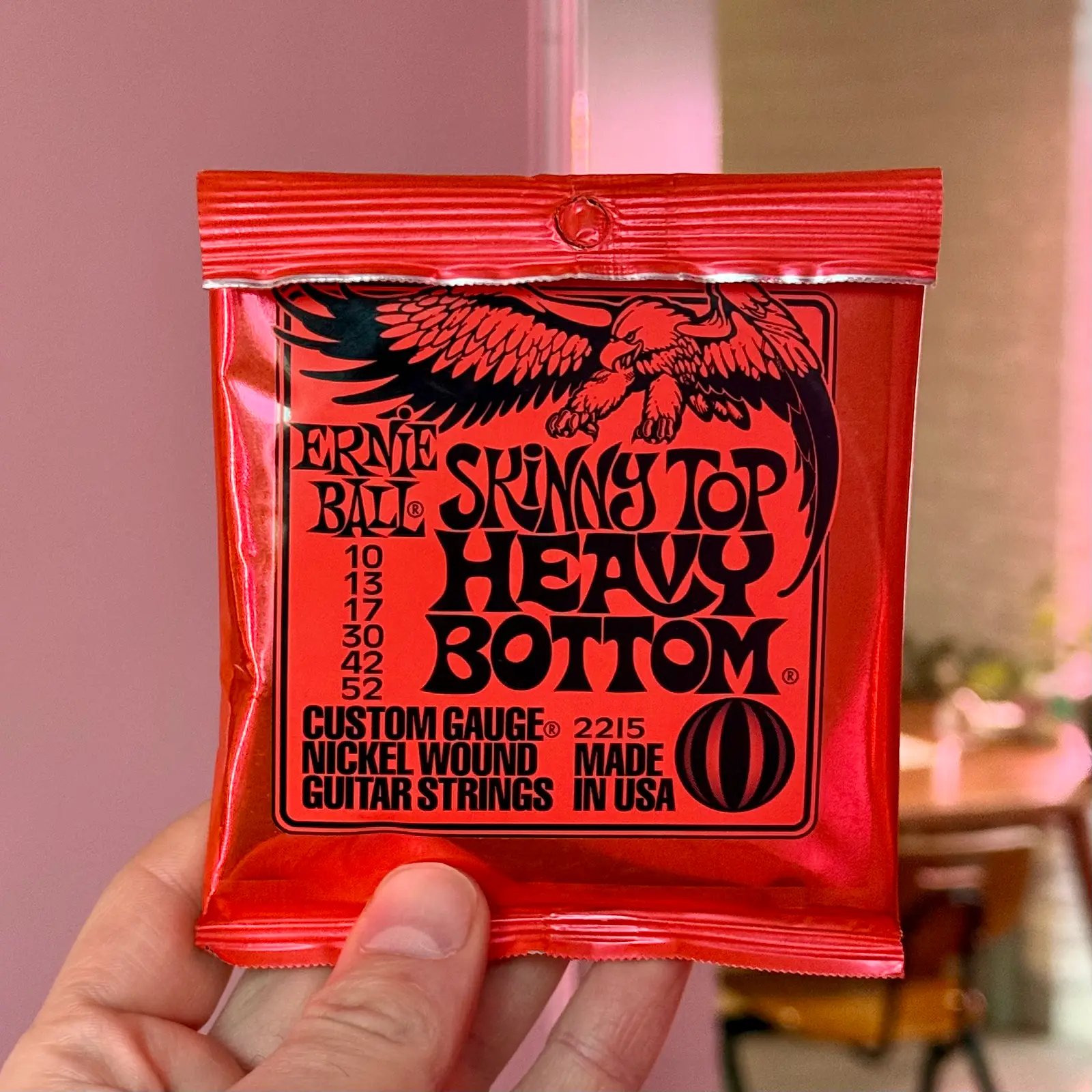 Комплект струн Ernie Ball Skinny Top Heavy Bottom