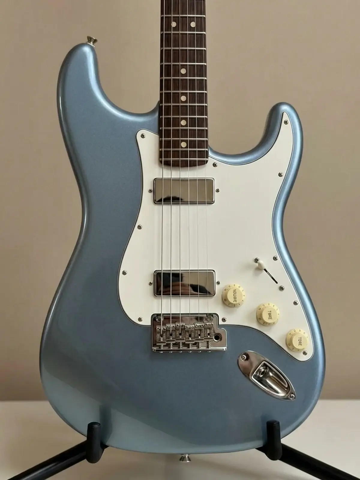 Fender American Professional II Stratocaster HH 2024 Ice Blue Metallic, электрогитара