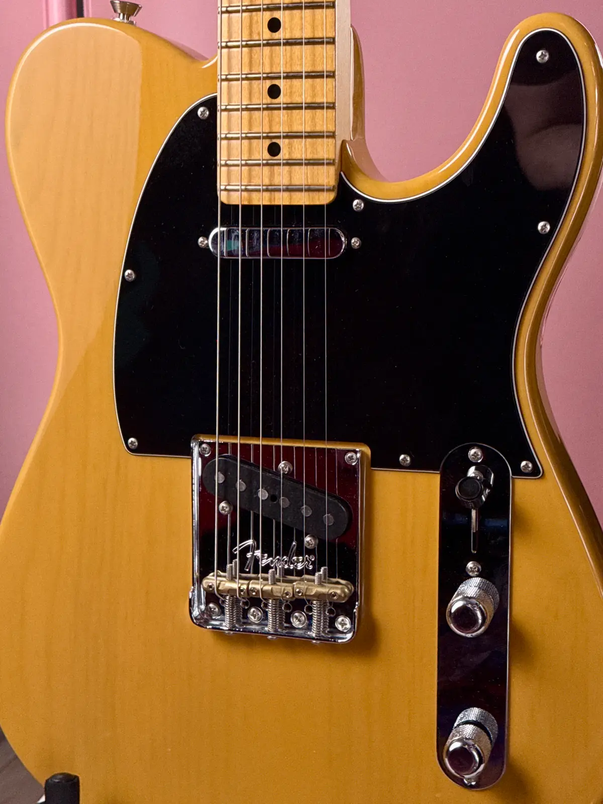 Нековый lipstick-сингл на Fender American Professional II Telecaster