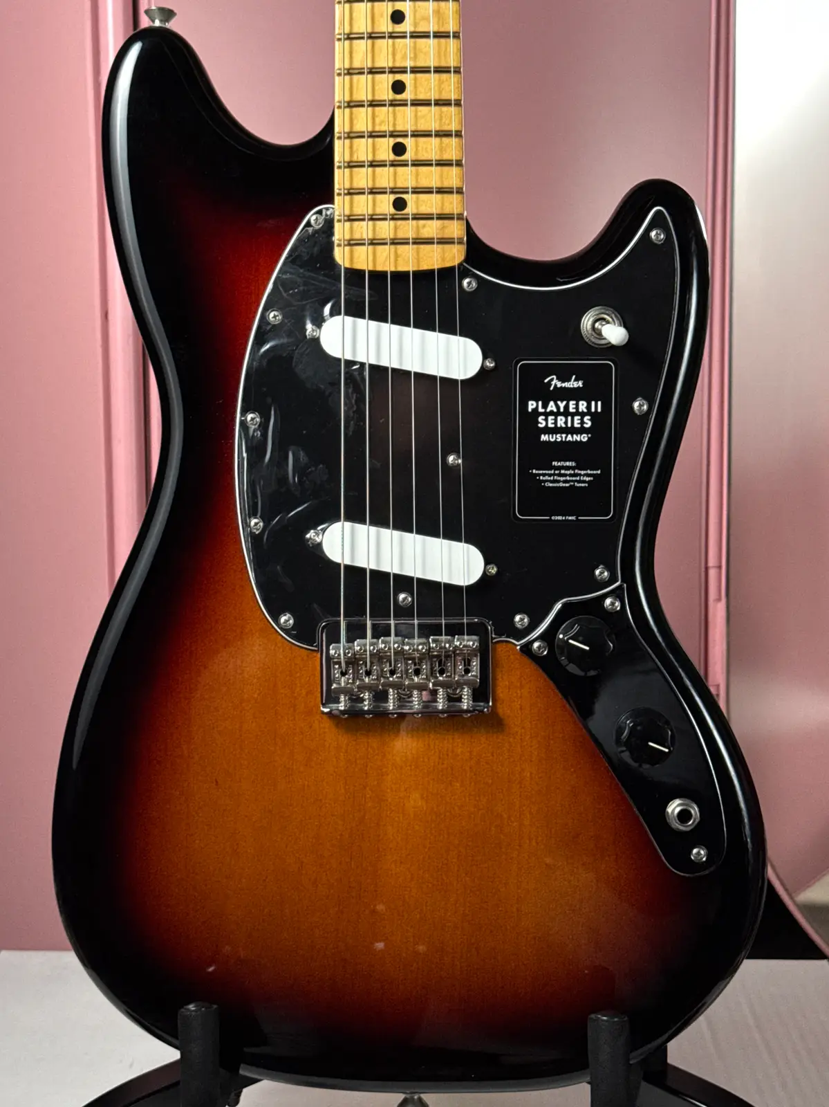 Fender Player II Mustang Sunburst