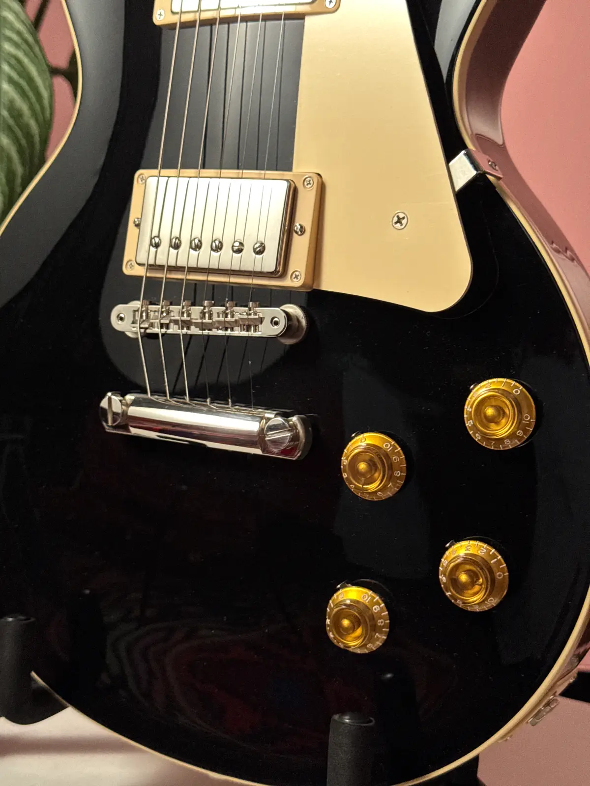 Два хамбакера на Gibson Les Paul Standard 50's 2023 Ebony