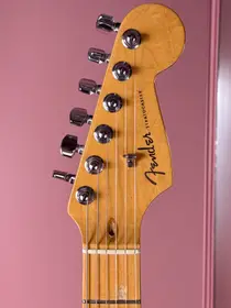 Fender American Deluxe Stratocaster 1998 Crimson Red Transparent, электрогитара, фото 3