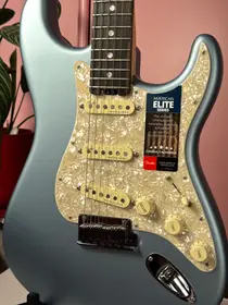 Fender American Elite Stratocaster 2019 Satin Ice Blue Metallic, электрогитара, фото 6