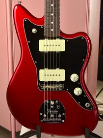 Fender American Professional Jazzmaster 2017 Candy Apple Red, электрогитара, фото 1
