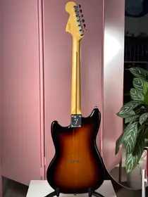 Fender Player II Mustang 2024 3-Tone Sunburst, электрогитара, фото 7