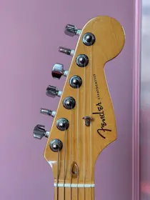 Fender American Deluxe Stratocaster 1998 Crimson Red Transparent, электрогитара, фото 4