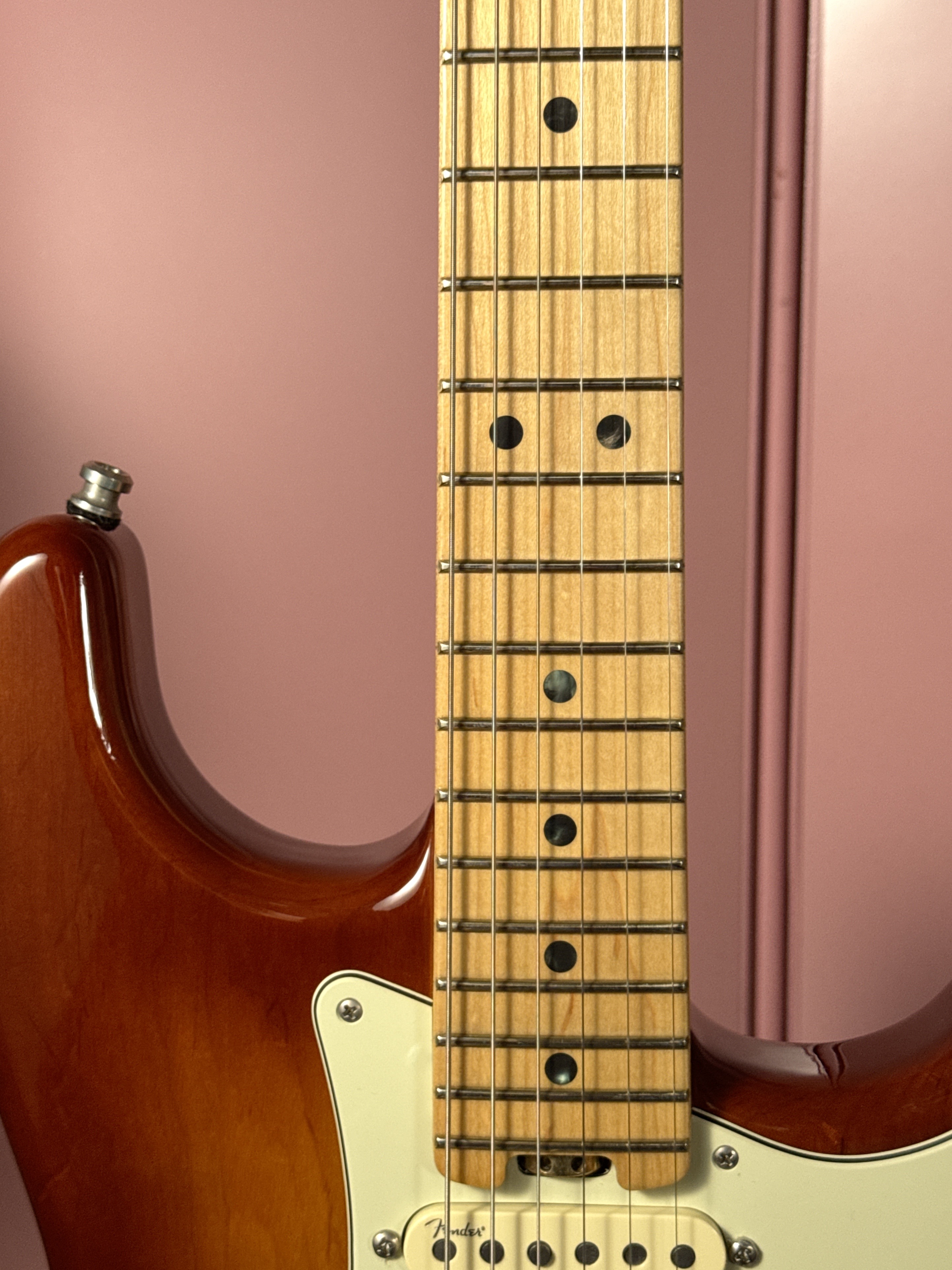 Fender American Elite Stratocaster 2016 Cherry Sunburst, электрогитара, фото 5