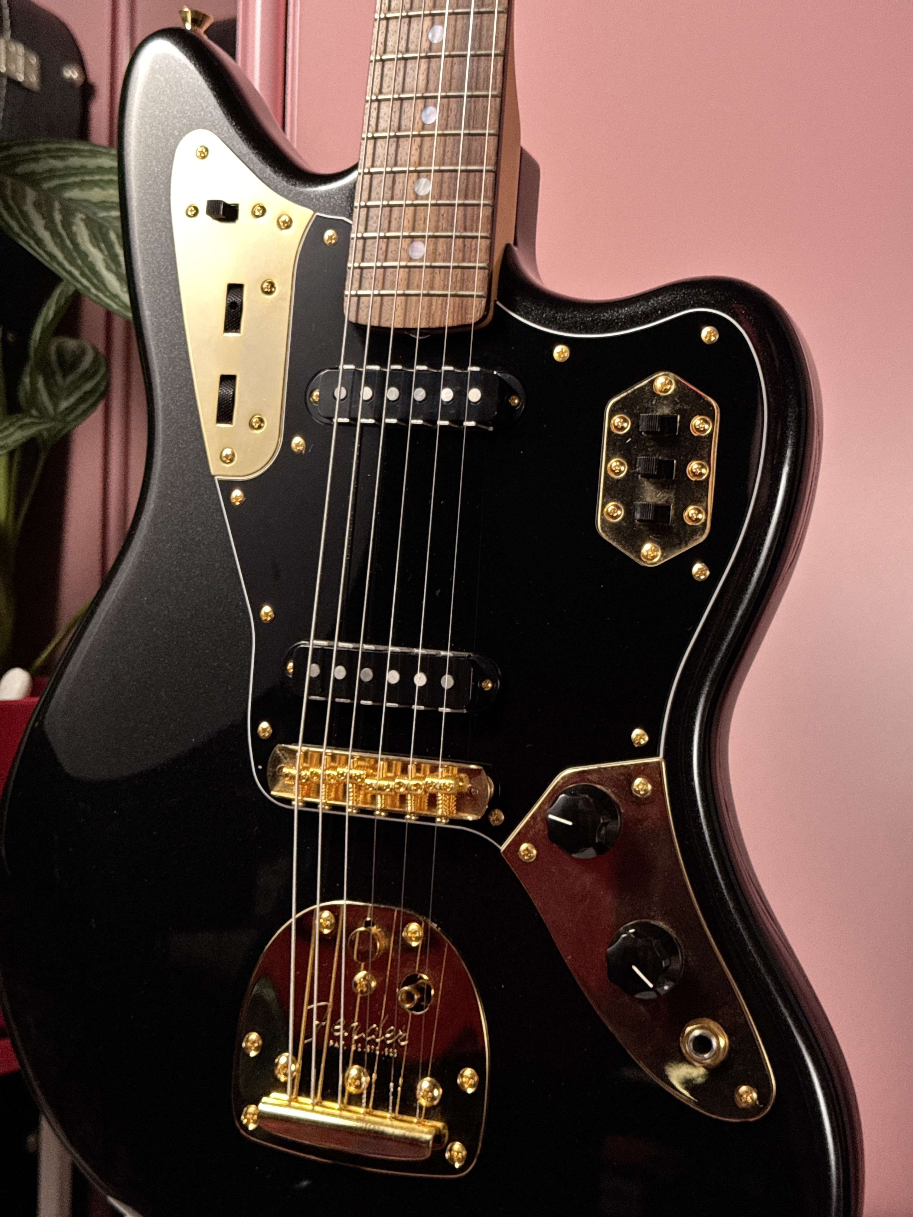 Fender Fender Traditional 60's 2025 Ltd Edition Jaguar 2025 Black Pearl w/ Matching Headstock, электрогитара, фото 7