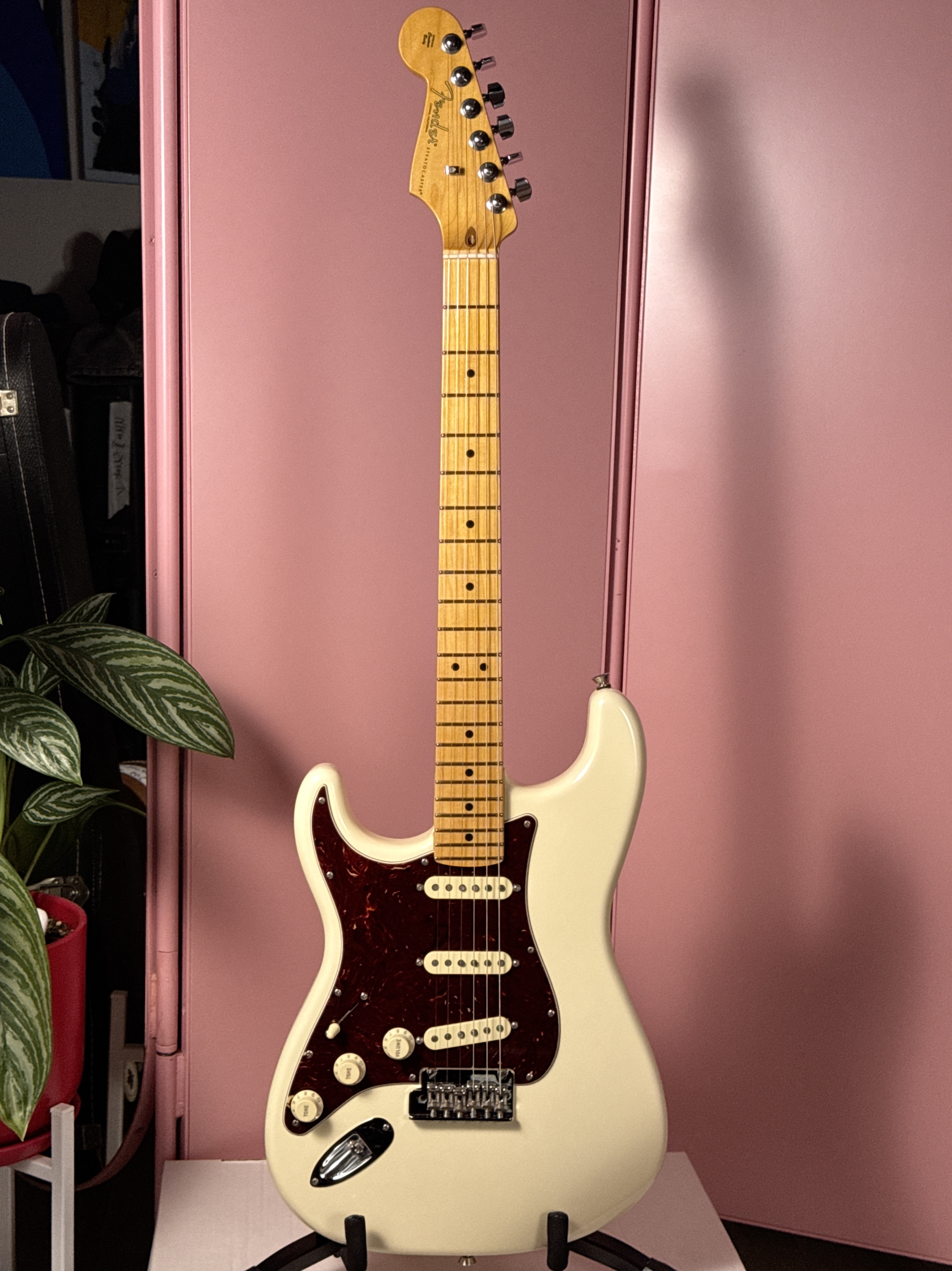 Fender American Professional II Stratocaster Lefty 2021 Arctic White, электрогитара, фото 2