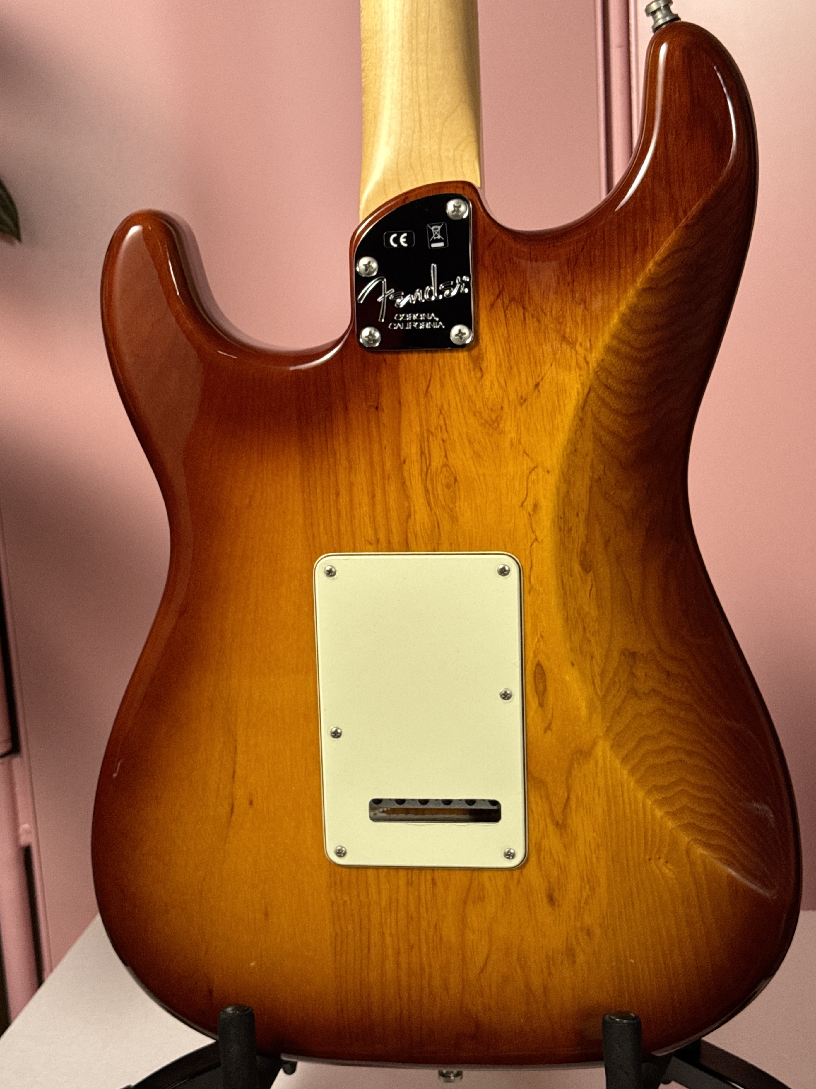 Fender American Elite Stratocaster 2016 Cherry Sunburst, электрогитара, фото 13